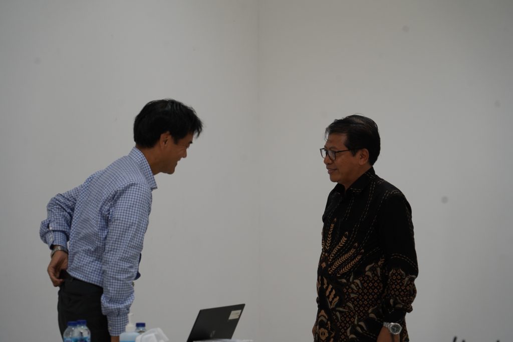 Dr.-Ing. Ir. Agus Maryono, IPM, ASEAN. Eng. Dekan Sekolah Vokasi UGM