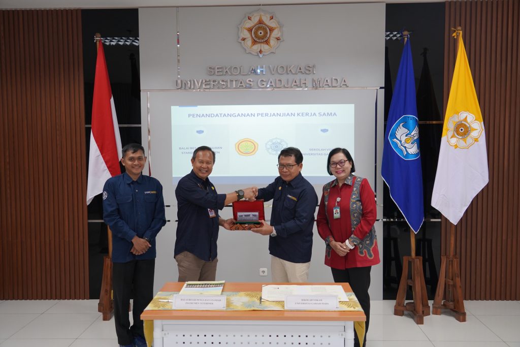Signing of MOU with the Veterinary Instrument Standard Testing Center, Ministry of Agriculture of the Republic of Indonesia
