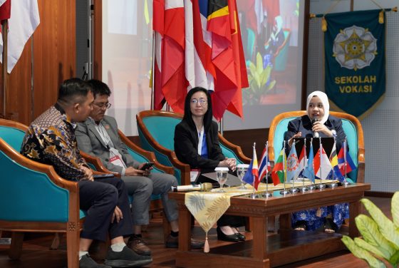 SEAMEO SEAMOLEC & Sekolah Vokasi UGM Gelar Seminar Internasional: Masa Depan Pembelajaran Jarak Jauh dengan AI dan Teknologi Terbaru