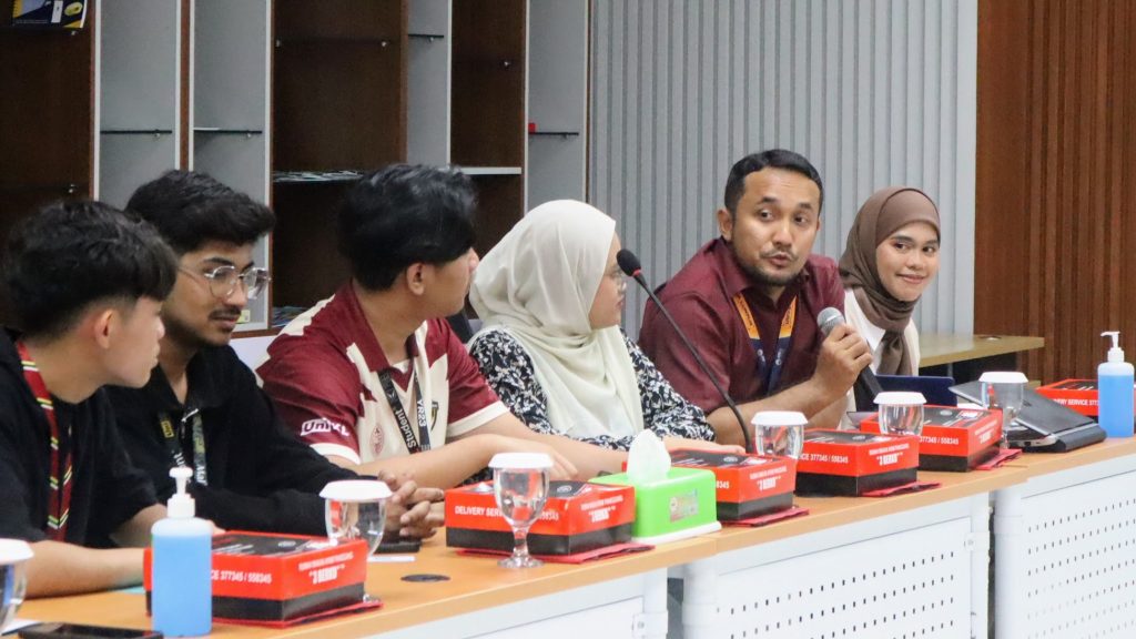 UniKL MICET turut menyampaikan rasa terima kasihnya telah diterima di Sekolah Vokasi UGM.