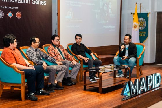 Diskusi ini membahas tantangan dan peluang besar dalam penerapan inovasi spasial dari ranah akademik kampus ke lapangan industri.