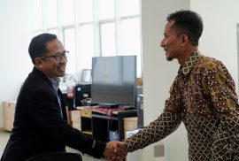 Dr. Muladi menyampaikan bahwa kunjungan ini bertujuan untuk silaturahmi dan menggali strategi income generating SV UGM.