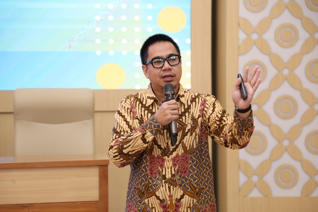 Bapak Doddy Zulkifli Indra Atmaja, S.I.Kom., M.Si., selaku Kepala Bagian Hubungan Masyarakat dan Protokol, Biro Umum, Hubungan Masyarakat, dan Pengadaan Barang dan Jasa, Kemdiktisaintek RI