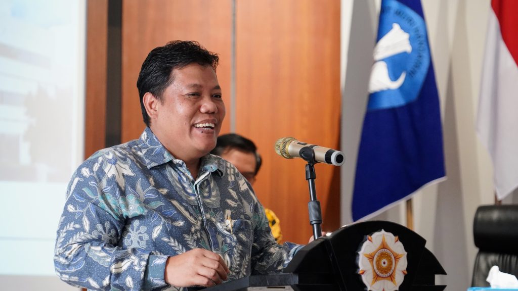 Totok Indratno, Direktur Utama PT Tira Austenite Tbk,