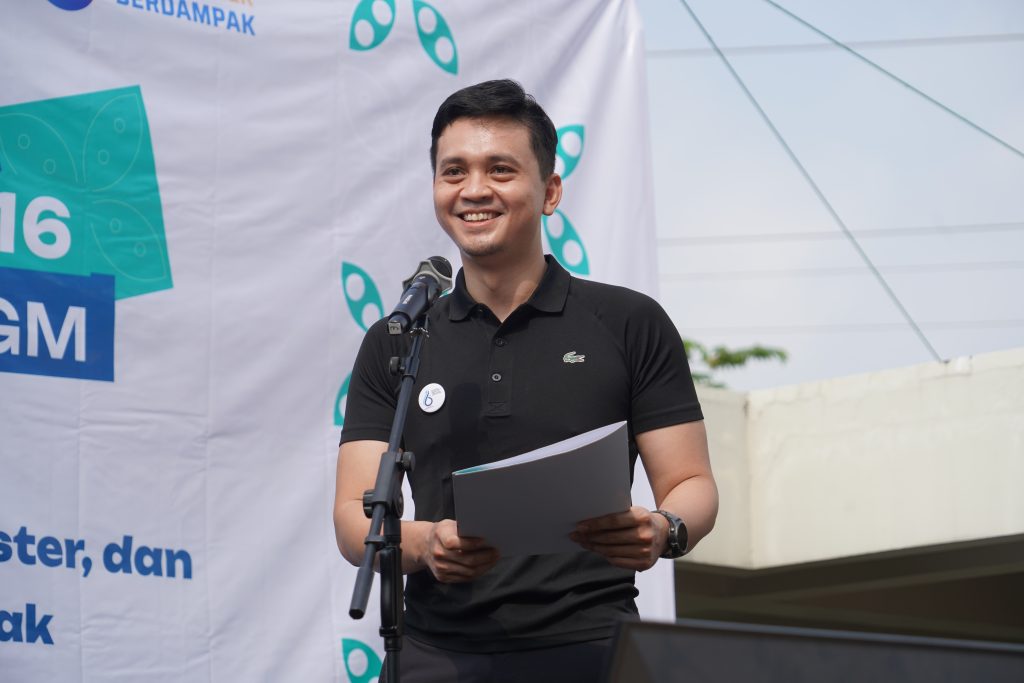 Dr. Leo Indra Wardhana, M.Sc., CFP., GRCE., selaku Wakil Dekan Bidang Akademik dan Kemahasiswaan sekaligus Ketua Dies Natalis ke-16
