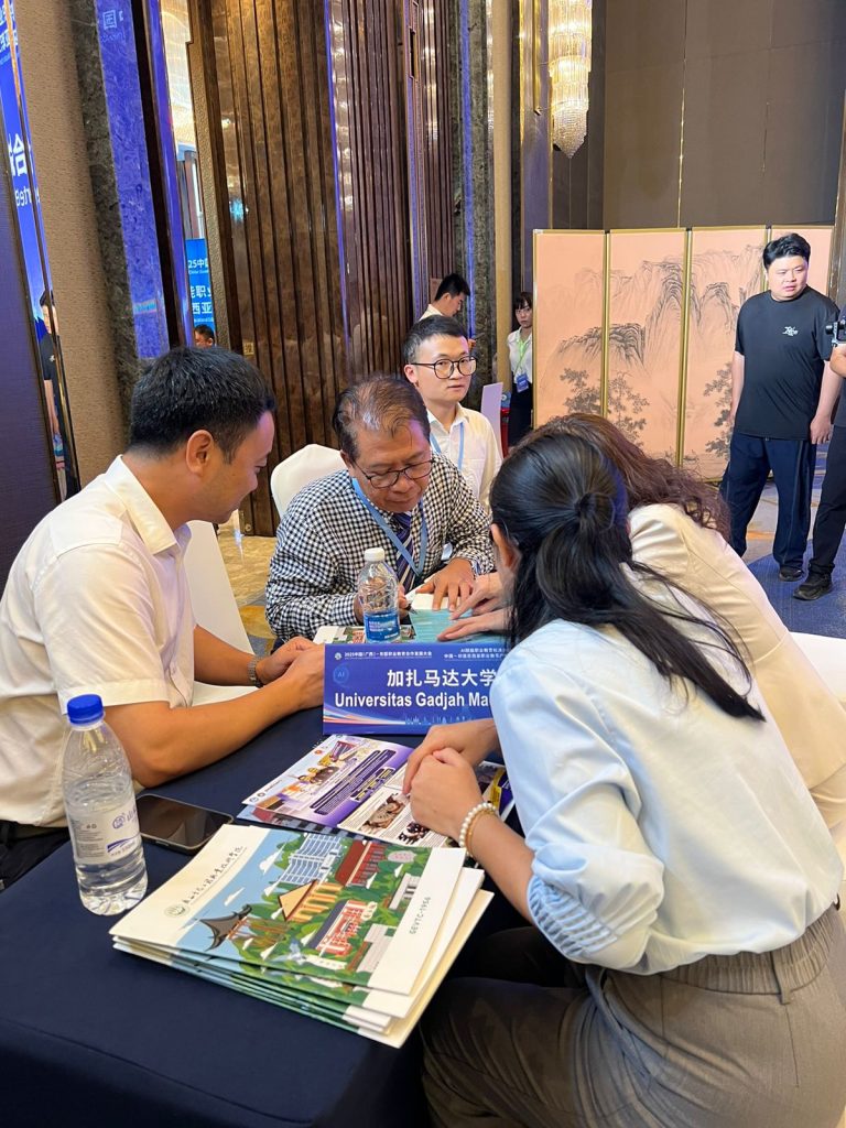 The Dean of Sekolah Vokasi Universitas Gadjah Mada (UGM), Prof. Dr.-Ing. Ir. Agus Maryono, IPM., ASEAN Eng., conducted a working visit to Liuzhou, China, from September 14–18, 2025. 