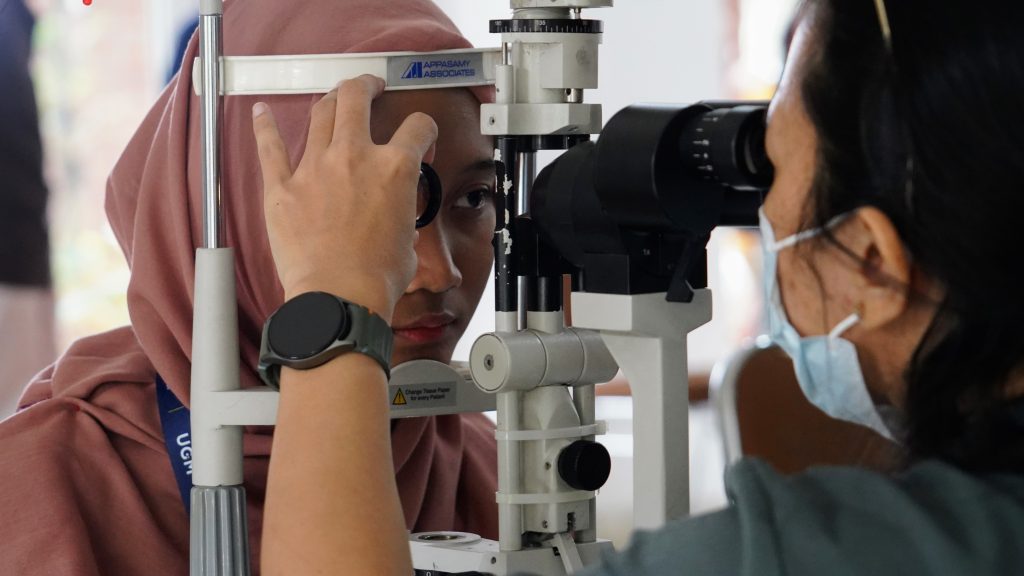 Sekolah Vokasi UGM Gelar Pemeriksaan Mata dan Kesehatan Gratis dalam Rangka Dies Natalis ke-16