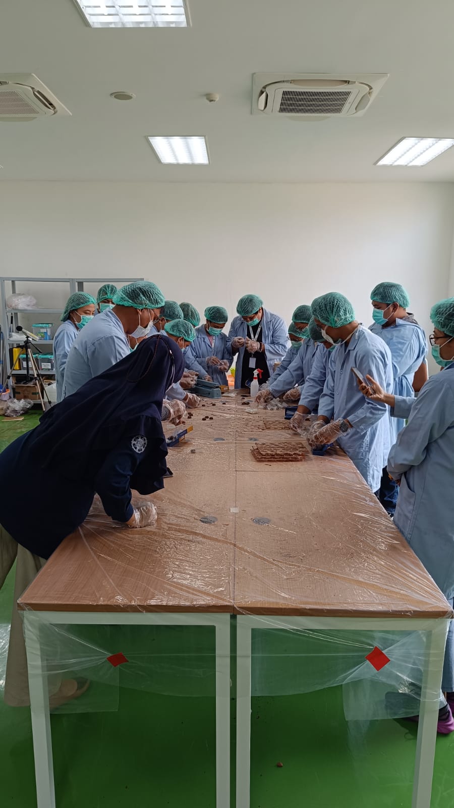 Pelatihan Dasar Pengolahan Biji Kakao: Proses Produksi Cokelat Bean-to-Bar