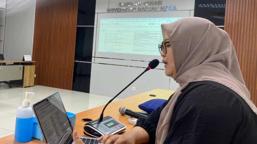  Rapat Koordinasi Kehumasan Sekolah Vokasi UGM