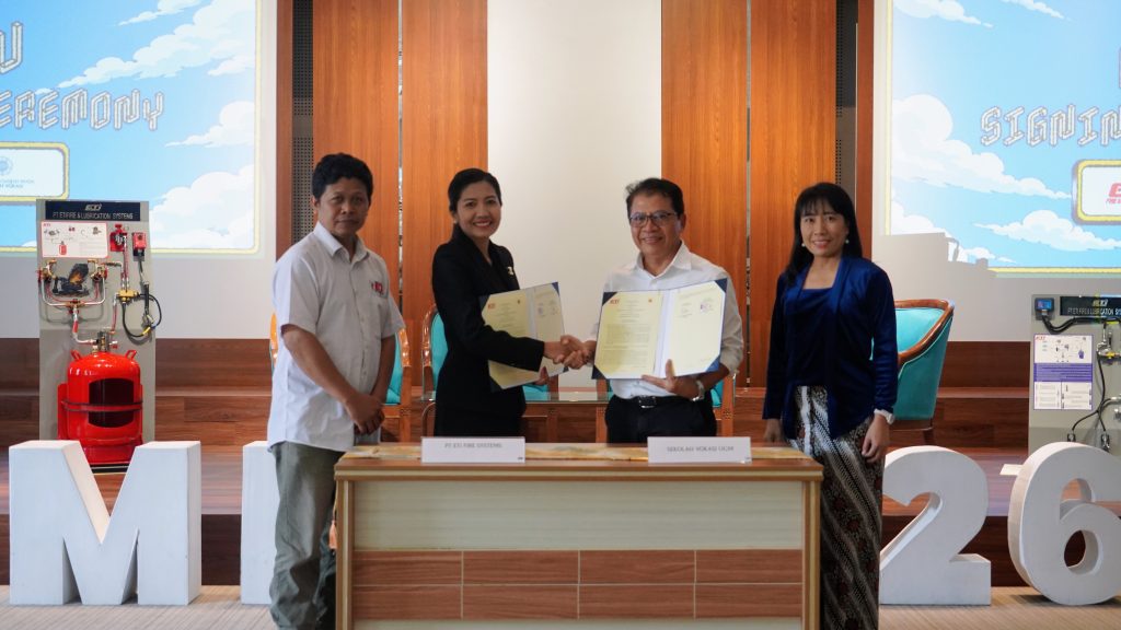 Penandatanganan kerja sama ini menjadi langkah strategis dalam memperkuat hubungan antara institusi pendidikan vokasi dan dunia industri