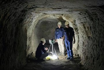 Penggunaan Terrestrial Laser Scanner (TLS)