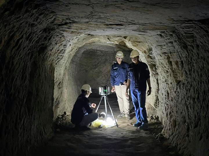 Penggunaan Terrestrial Laser Scanner (TLS)