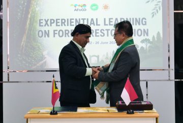 Sekolah Vokasi Universitas Gadjah Mada melalui Departemen Teknologi Hayati dan Veteriner (DTHV) menyelenggarakan Experiential Learning on Forest Restoration 2026 bersama delegasi Direktorat Jenderal Kehutanan Timor-Leste