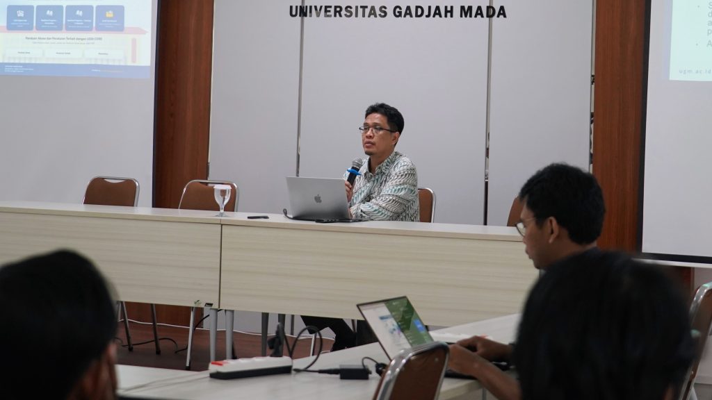 Kepala Biro Transformasi Digital UGM, Dr. Mardhani Riasetiawan, M.T.,