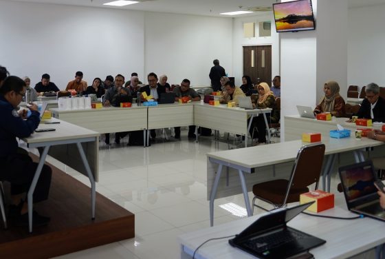 Lebih dari sekadar paparan, agenda dilanjutkan dengan sesi diskusi panel yang interaktif.