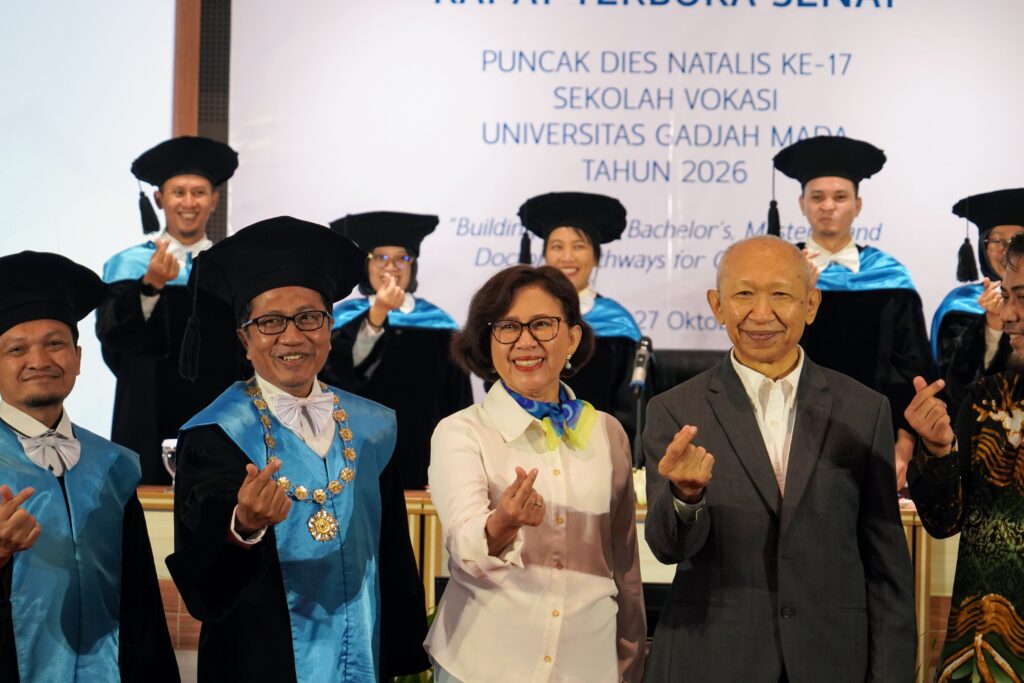Rangkaian Rapat Terbuka Senat dilanjutkan dengan orasi ilmiah oleh Ketua Majelis Wali Amanat UGM, Prof. Ir. Tumiran, M.Eng., Ph.D., IPU.,
